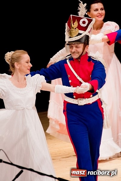 Zdjęcie w galerii na portalu naszraciborz.pl: Strzecha i przyjaciele, czyli feta na 60. urodziny wiadomości z regionu