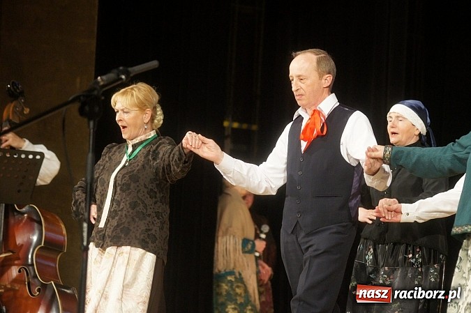 Zdjęcie w galerii na portalu naszraciborz.pl: Strzecha i przyjaciele, czyli feta na 60. urodziny wiadomości z regionu