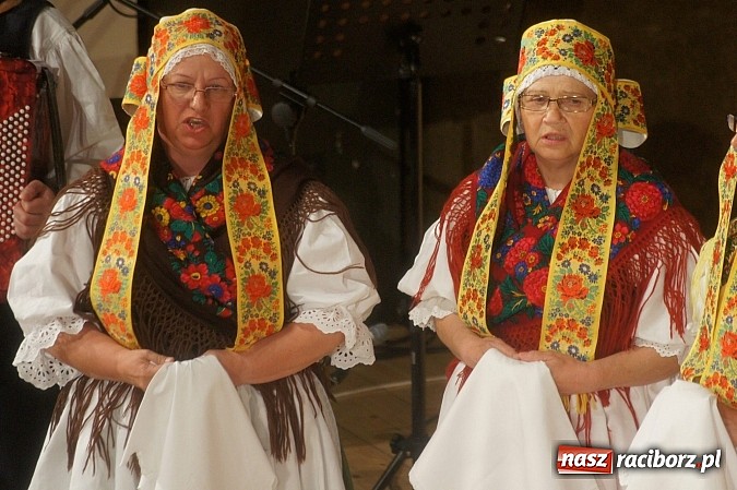 Zdjęcie w galerii na portalu naszraciborz.pl: Strzecha i przyjaciele, czyli feta na 60. urodziny wiadomości z regionu