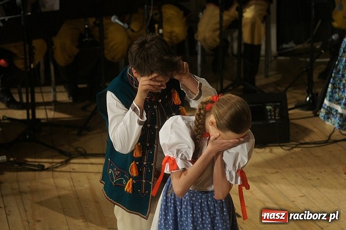 Zdjęcie w galerii na portalu naszraciborz.pl: Strzecha i przyjaciele, czyli feta na 60. urodziny wiadomości z regionu