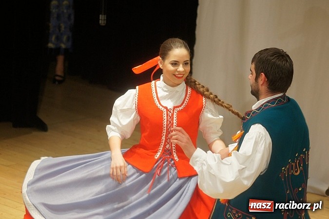 Zdjęcie w galerii na portalu naszraciborz.pl: Strzecha i przyjaciele, czyli feta na 60. urodziny wiadomości z regionu