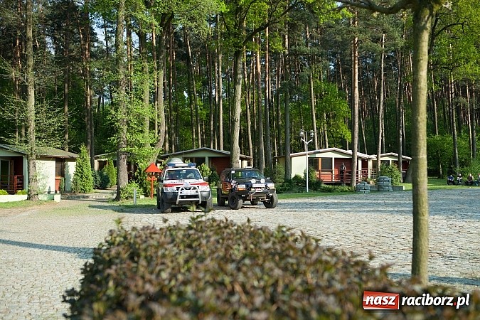 Zdjęcie w galerii na portalu naszraciborz.pl: Fani jazdy terenowej zjechali do Szymocic  wiadomości z regionu