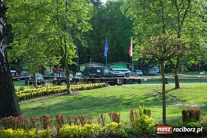 Zdjęcie w galerii na portalu naszraciborz.pl: Fani jazdy terenowej zjechali do Szymocic  wiadomości z regionu