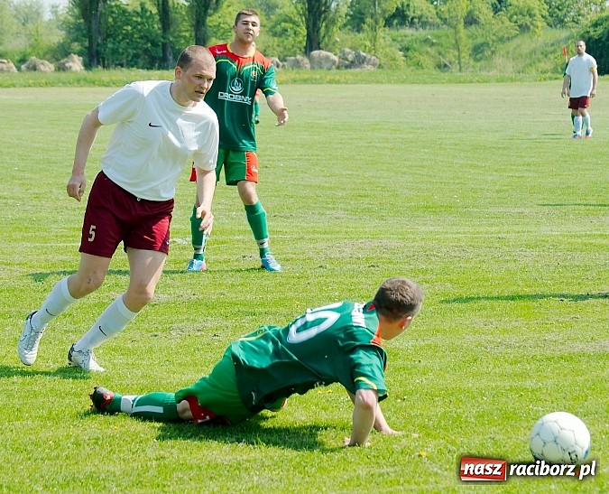 Zdjęcie w galerii na portalu naszraciborz.pl: Dawid Kubica katem Wojnowic wiadomości z regionu