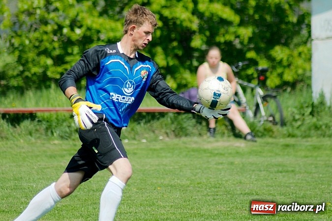 Zdjęcie w galerii na portalu naszraciborz.pl: Dawid Kubica katem Wojnowic wiadomości z regionu