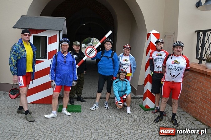 Zdjęcie w galerii na portalu naszraciborz.pl: 10 lat Polski w UE. Piknik ze Strażą Graniczną na Zamku Piastowskim wiadomości z regionu