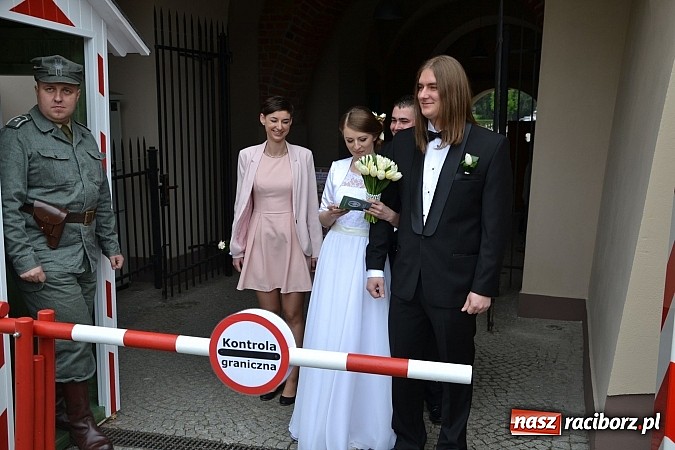 Zdjęcie w galerii na portalu naszraciborz.pl: 10 lat Polski w UE. Piknik ze Strażą Graniczną na Zamku Piastowskim wiadomości z regionu