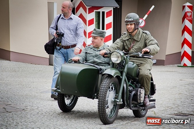 Zdjęcie w galerii na portalu naszraciborz.pl: 10 lat Polski w UE. Piknik ze Strażą Graniczną na Zamku Piastowskim wiadomości z regionu