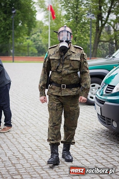 Zdjęcie w galerii na portalu naszraciborz.pl: 10 lat Polski w UE. Piknik ze Strażą Graniczną na Zamku Piastowskim wiadomości z regionu