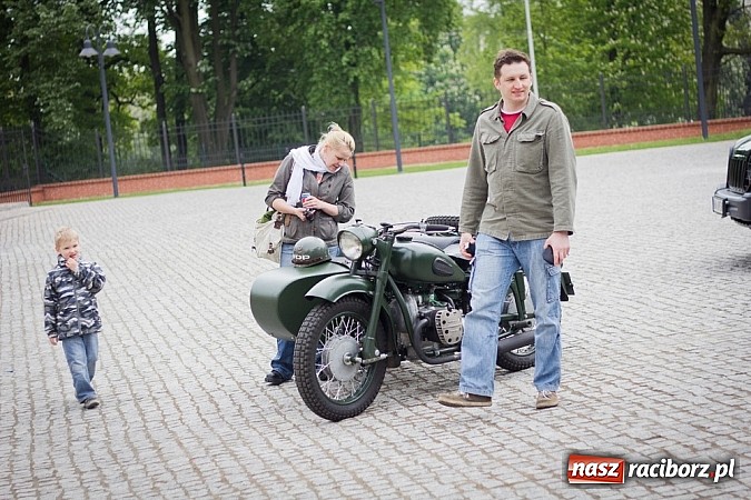 Zdjęcie w galerii na portalu naszraciborz.pl: 10 lat Polski w UE. Piknik ze Strażą Graniczną na Zamku Piastowskim wiadomości z regionu