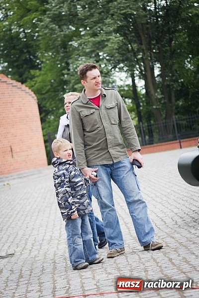 Zdjęcie w galerii na portalu naszraciborz.pl: 10 lat Polski w UE. Piknik ze Strażą Graniczną na Zamku Piastowskim wiadomości z regionu