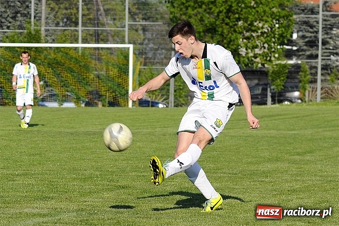 Zdjęcie w galerii na portalu naszraciborz.pl: Rudy uratowały punkt w ostatniej minucie wiadomości z regionu