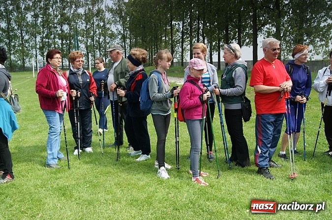Zdjęcie w galerii na portalu naszraciborz.pl: Nordic walking na szlakach pogranicza wiadomości z regionu