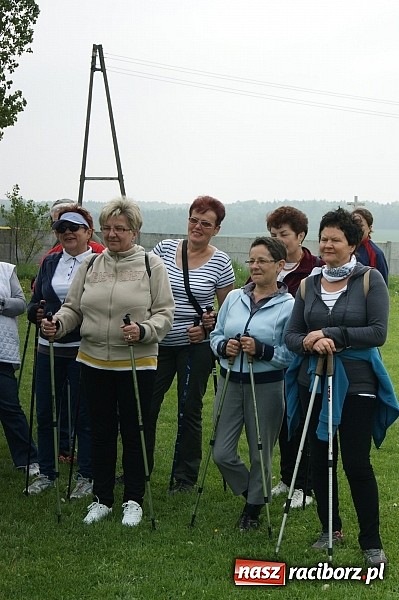 Zdjęcie w galerii na portalu naszraciborz.pl: Nordic walking na szlakach pogranicza wiadomości z regionu
