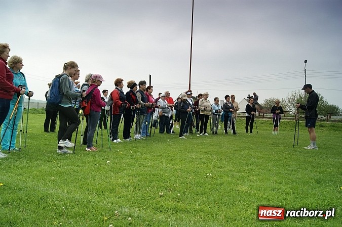 Zdjęcie w galerii na portalu naszraciborz.pl: Nordic walking na szlakach pogranicza wiadomości z regionu