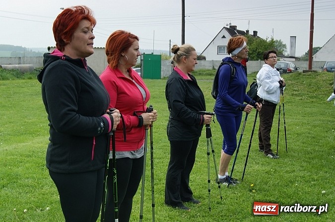 Zdjęcie w galerii na portalu naszraciborz.pl: Nordic walking na szlakach pogranicza wiadomości z regionu