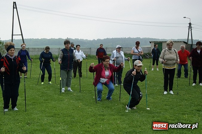 Zdjęcie w galerii na portalu naszraciborz.pl: Nordic walking na szlakach pogranicza wiadomości z regionu