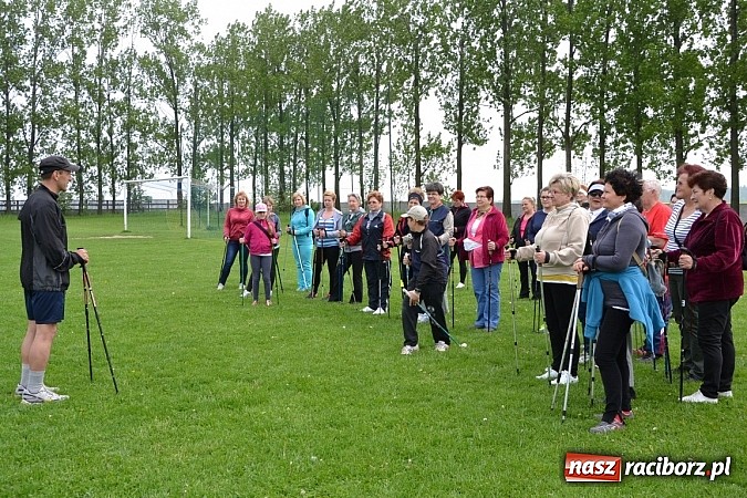 Zdjęcie w galerii na portalu naszraciborz.pl: Nordic walking na szlakach pogranicza wiadomości z regionu
