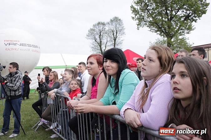Zdjęcie w galerii na portalu naszraciborz.pl: Weekend na finał drugiego dnia majówki w Nędzy!  wiadomości z regionu