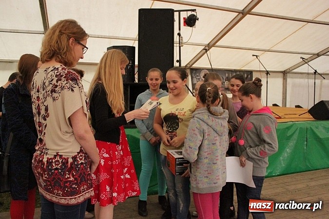 Zdjęcie w galerii na portalu naszraciborz.pl: Weekend na finał drugiego dnia majówki w Nędzy!  wiadomości z regionu