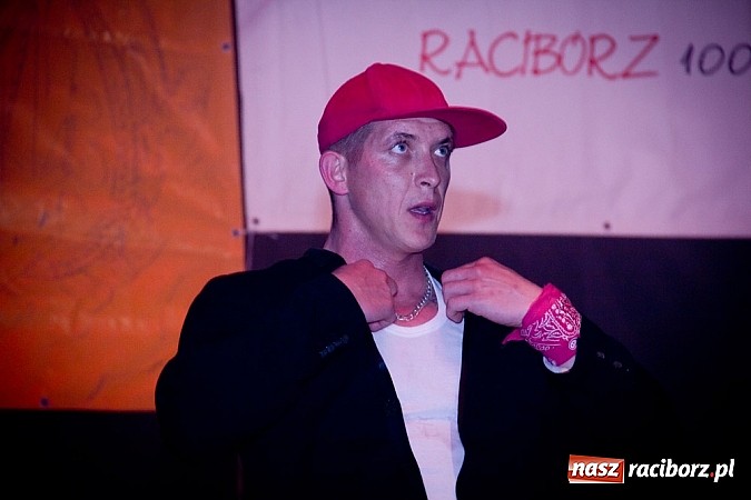 Zdjęcie w galerii na portalu naszraciborz.pl: Disco polo gromadzi tłumy - Weekend w Nędzy wiadomości z regionu