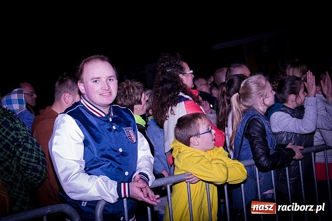 Zdjęcie w galerii na portalu naszraciborz.pl: Disco polo gromadzi tłumy - Weekend w Nędzy wiadomości z regionu