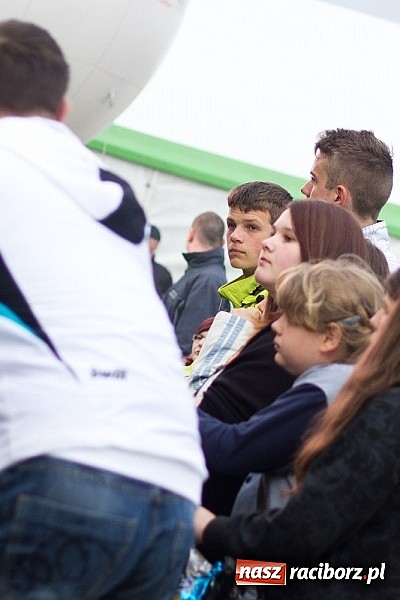 Zdjęcie w galerii na portalu naszraciborz.pl: Disco polo gromadzi tłumy - Weekend w Nędzy wiadomości z regionu