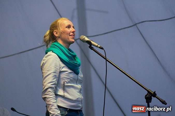 Zdjęcie w galerii na portalu naszraciborz.pl: Disco polo gromadzi tłumy - Weekend w Nędzy wiadomości z regionu