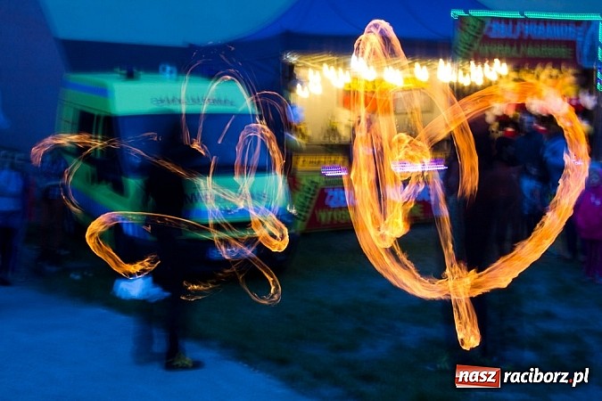 Zdjęcie w galerii na portalu naszraciborz.pl: Disco polo gromadzi tłumy - Weekend w Nędzy wiadomości z regionu