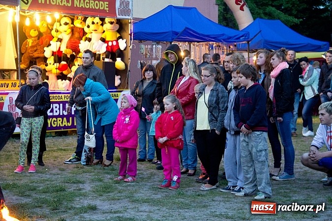 Zdjęcie w galerii na portalu naszraciborz.pl: Disco polo gromadzi tłumy - Weekend w Nędzy wiadomości z regionu