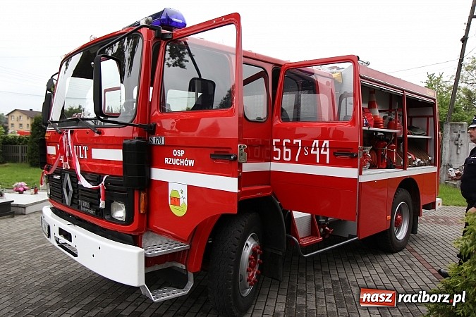 Zdjęcie w galerii na portalu naszraciborz.pl: Ochotnicy z Rzuchowa mają nowy wóz! wiadomości z regionu