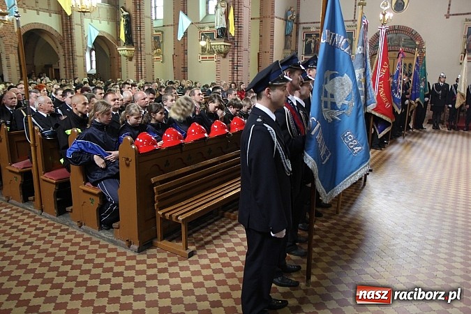 Zdjęcie w galerii na portalu naszraciborz.pl: Ochotnicy z Rzuchowa mają nowy wóz! wiadomości z regionu