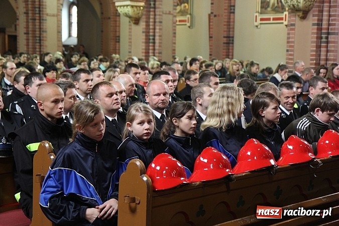 Zdjęcie w galerii na portalu naszraciborz.pl: Ochotnicy z Rzuchowa mają nowy wóz! wiadomości z regionu