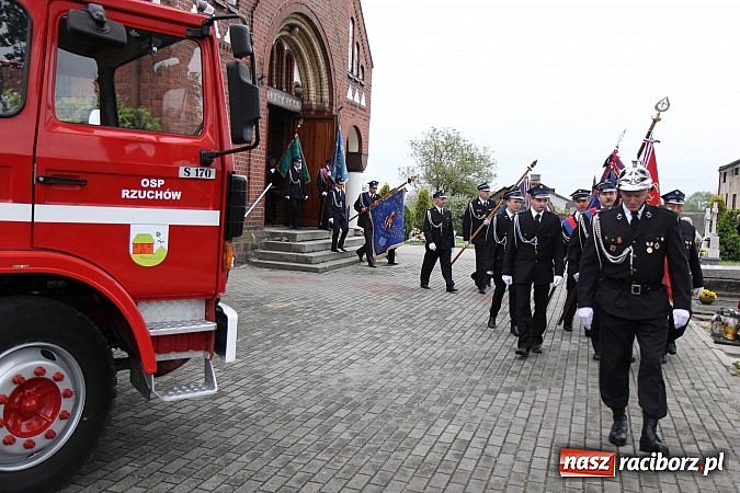 Zdjęcie w galerii na portalu naszraciborz.pl: Ochotnicy z Rzuchowa mają nowy wóz! wiadomości z regionu