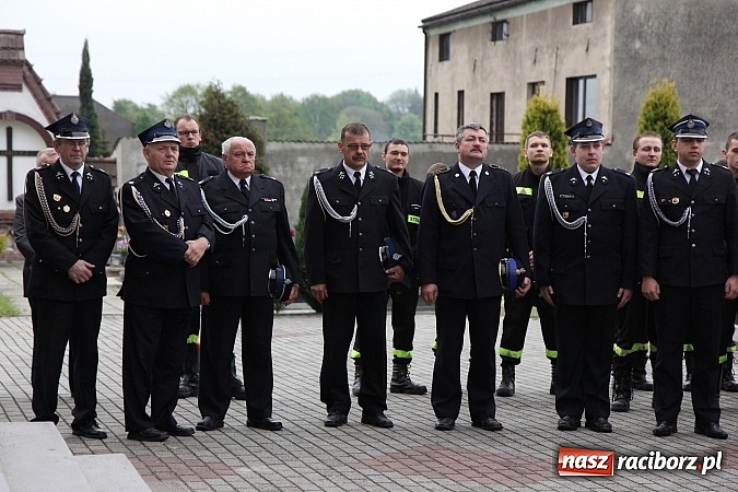 Zdjęcie w galerii na portalu naszraciborz.pl: Ochotnicy z Rzuchowa mają nowy wóz! wiadomości z regionu