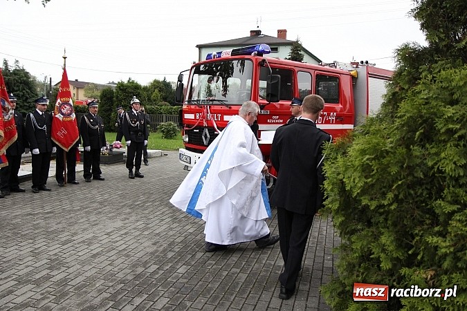 Zdjęcie w galerii na portalu naszraciborz.pl: Ochotnicy z Rzuchowa mają nowy wóz! wiadomości z regionu