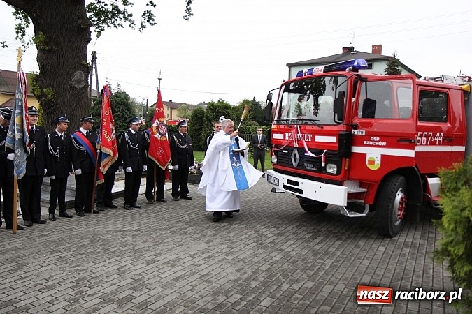 Zdjęcie w galerii na portalu naszraciborz.pl: Ochotnicy z Rzuchowa mają nowy wóz! wiadomości z regionu