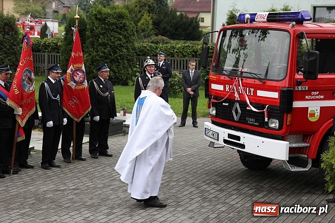 Zdjęcie w galerii na portalu naszraciborz.pl: Ochotnicy z Rzuchowa mają nowy wóz! wiadomości z regionu
