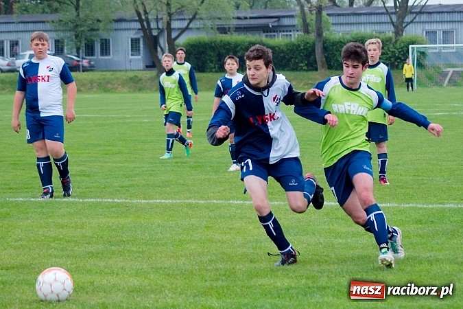 Zdjęcie w galerii na portalu naszraciborz.pl: Festiwal karnych przy Łąkowej. Rafako lepsze od Lysek wiadomości z regionu