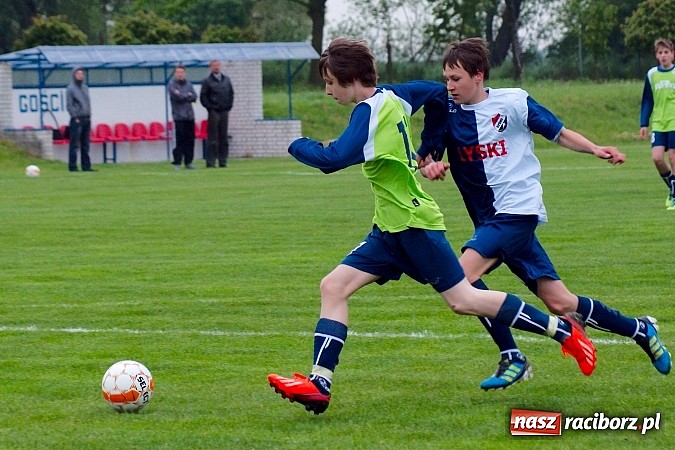 Zdjęcie w galerii na portalu naszraciborz.pl: Festiwal karnych przy Łąkowej. Rafako lepsze od Lysek wiadomości z regionu