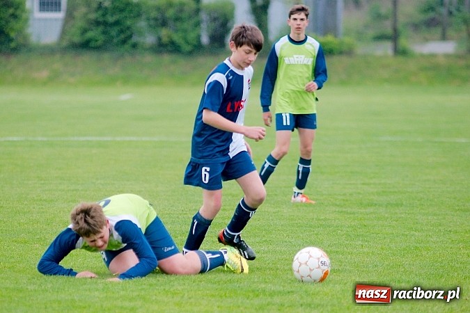 Zdjęcie w galerii na portalu naszraciborz.pl: Festiwal karnych przy Łąkowej. Rafako lepsze od Lysek wiadomości z regionu