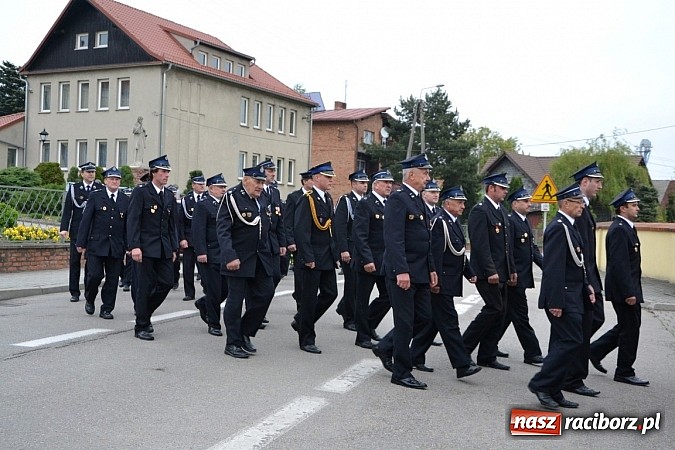 Zdjęcie w galerii na portalu naszraciborz.pl: Na świętego Floriana poświęcili nowy wóz wiadomości z regionu