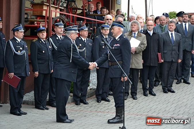 Zdjęcie w galerii na portalu naszraciborz.pl: Na świętego Floriana poświęcili nowy wóz wiadomości z regionu