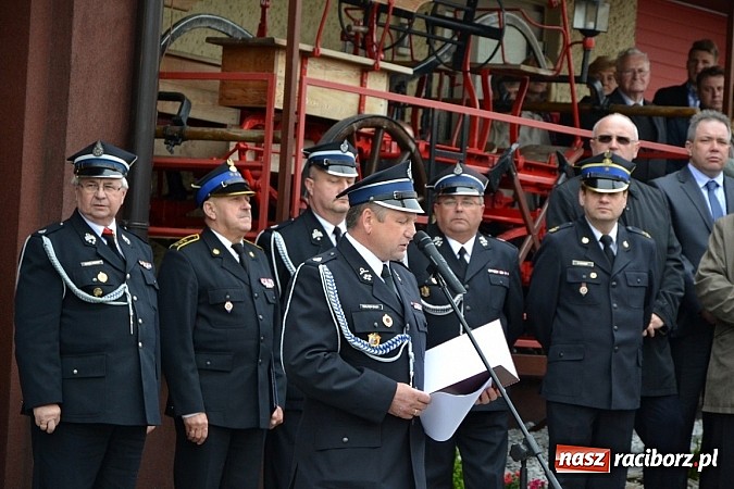 Zdjęcie w galerii na portalu naszraciborz.pl: Na świętego Floriana poświęcili nowy wóz wiadomości z regionu
