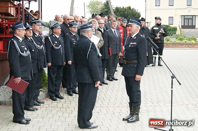 Zdjęcie w galerii na portalu naszraciborz.pl: Na świętego Floriana poświęcili nowy wóz wiadomości z regionu
