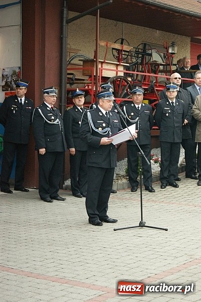 Zdjęcie w galerii na portalu naszraciborz.pl: Na świętego Floriana poświęcili nowy wóz wiadomości z regionu