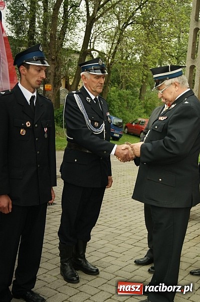 Zdjęcie w galerii na portalu naszraciborz.pl: Na świętego Floriana poświęcili nowy wóz wiadomości z regionu