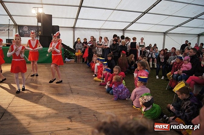Zdjęcie w galerii na portalu naszraciborz.pl: Trzeci dzień majówki w Nędzy chłodny, ale pełen atrakcji  wiadomości z regionu