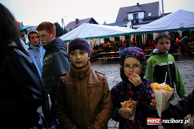 Zdjęcie w galerii na portalu naszraciborz.pl: Majówka w Wojnowicach rozpoczęta  wiadomości z regionu