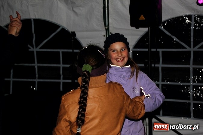 Zdjęcie w galerii na portalu naszraciborz.pl: Majówka w Wojnowicach rozpoczęta  wiadomości z regionu